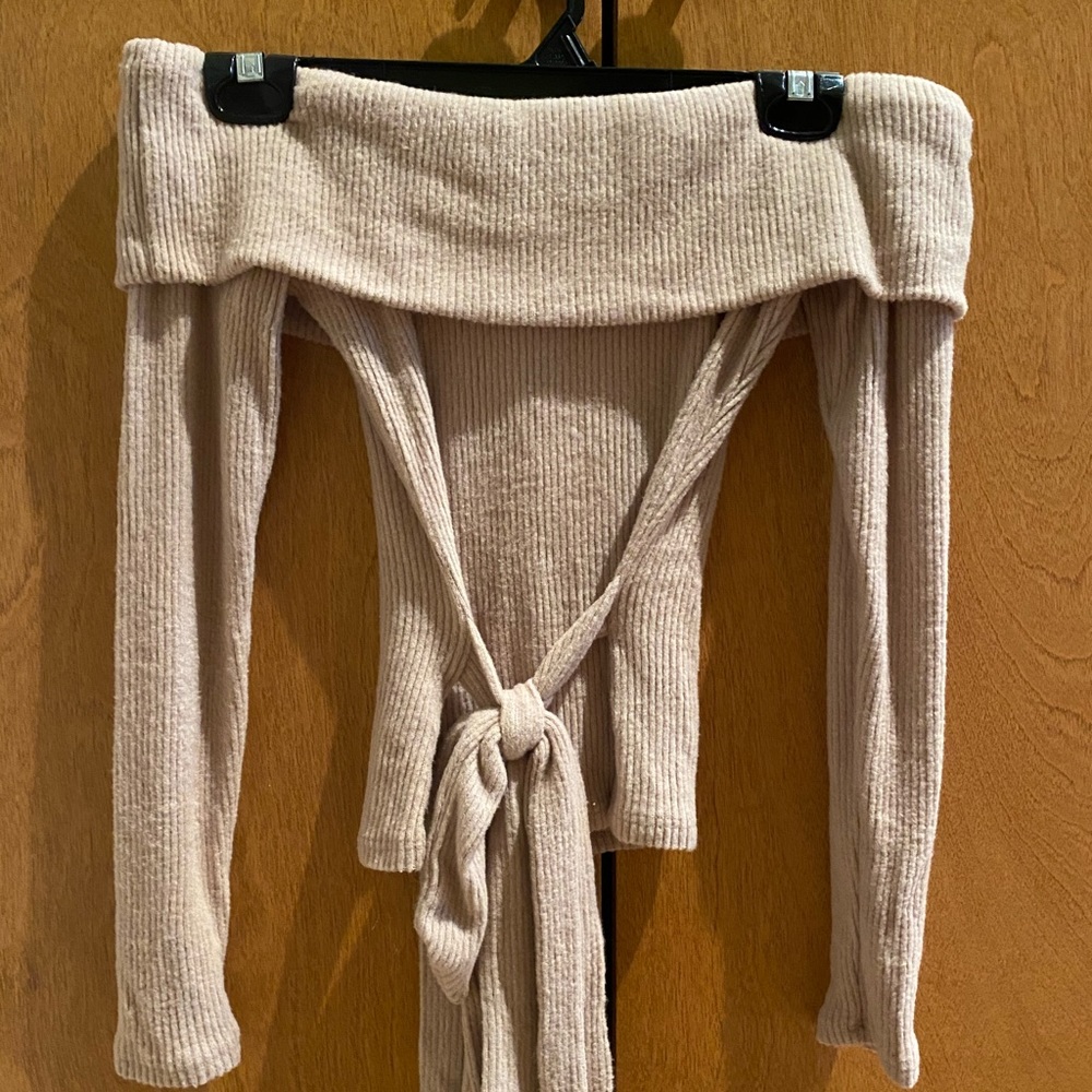 Cream Off The Shoulder Cropped Sweater